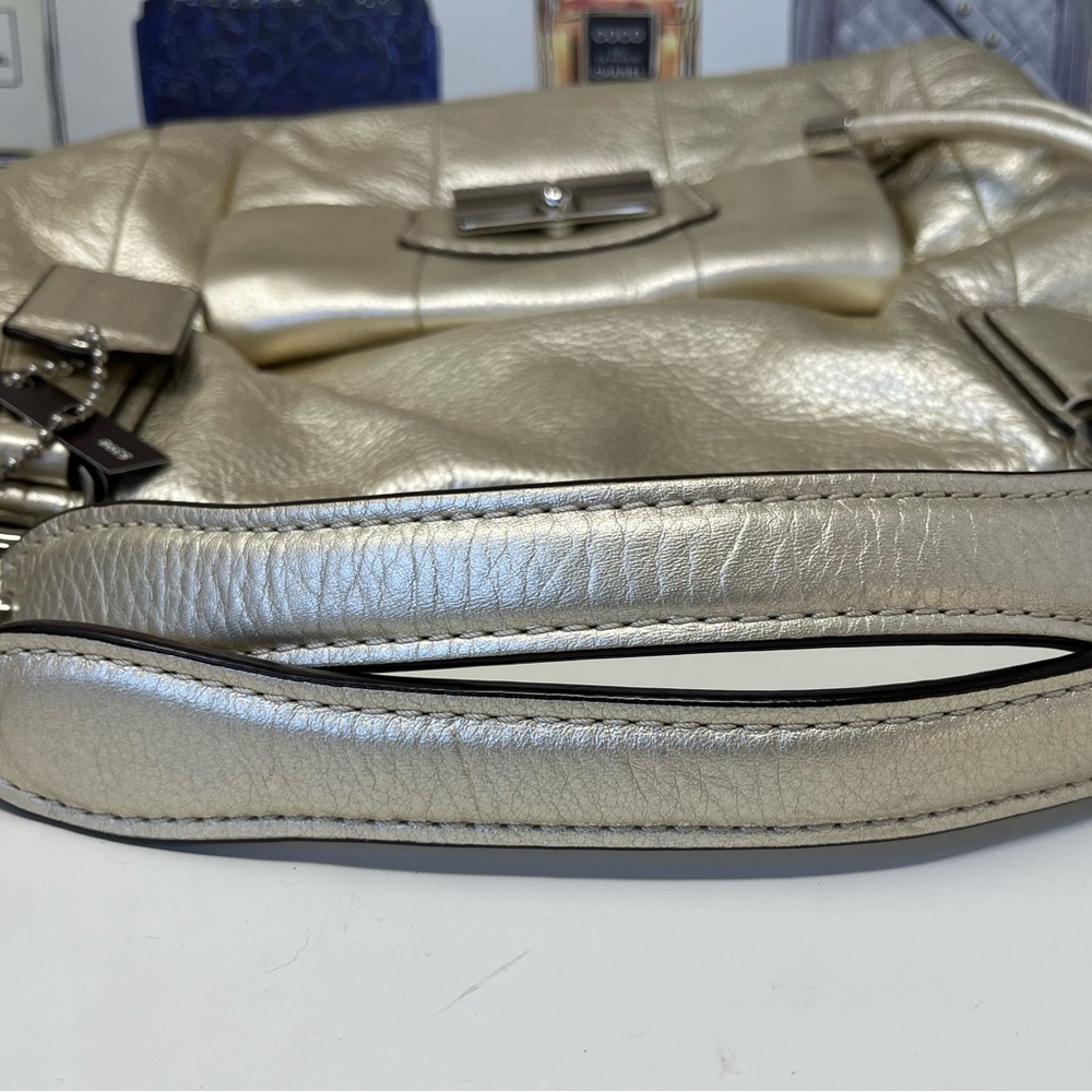 Coach Kristin 2010 Leather Metallic Silver Shoulder Bag with dust bag - Picture 3 of 8